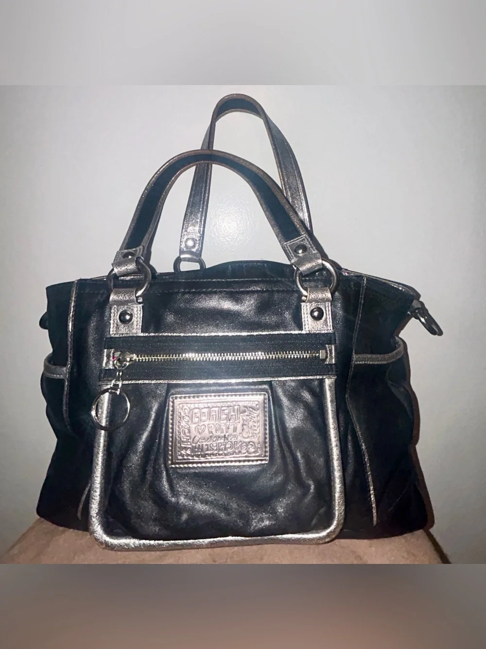 Coach Poppy Black & Silver Metallic Leather Satchel Tote Bag. Y2K!